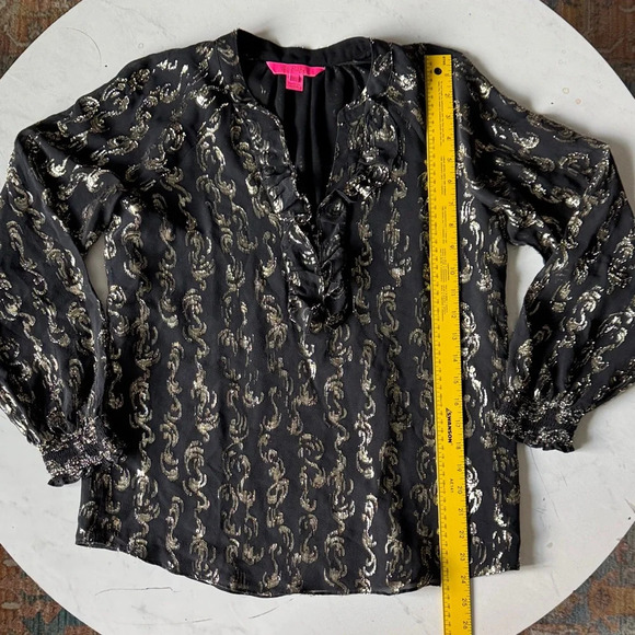 Lilly Pulitzer Black and Gold Patterned Blouse - Picture 16 of 16